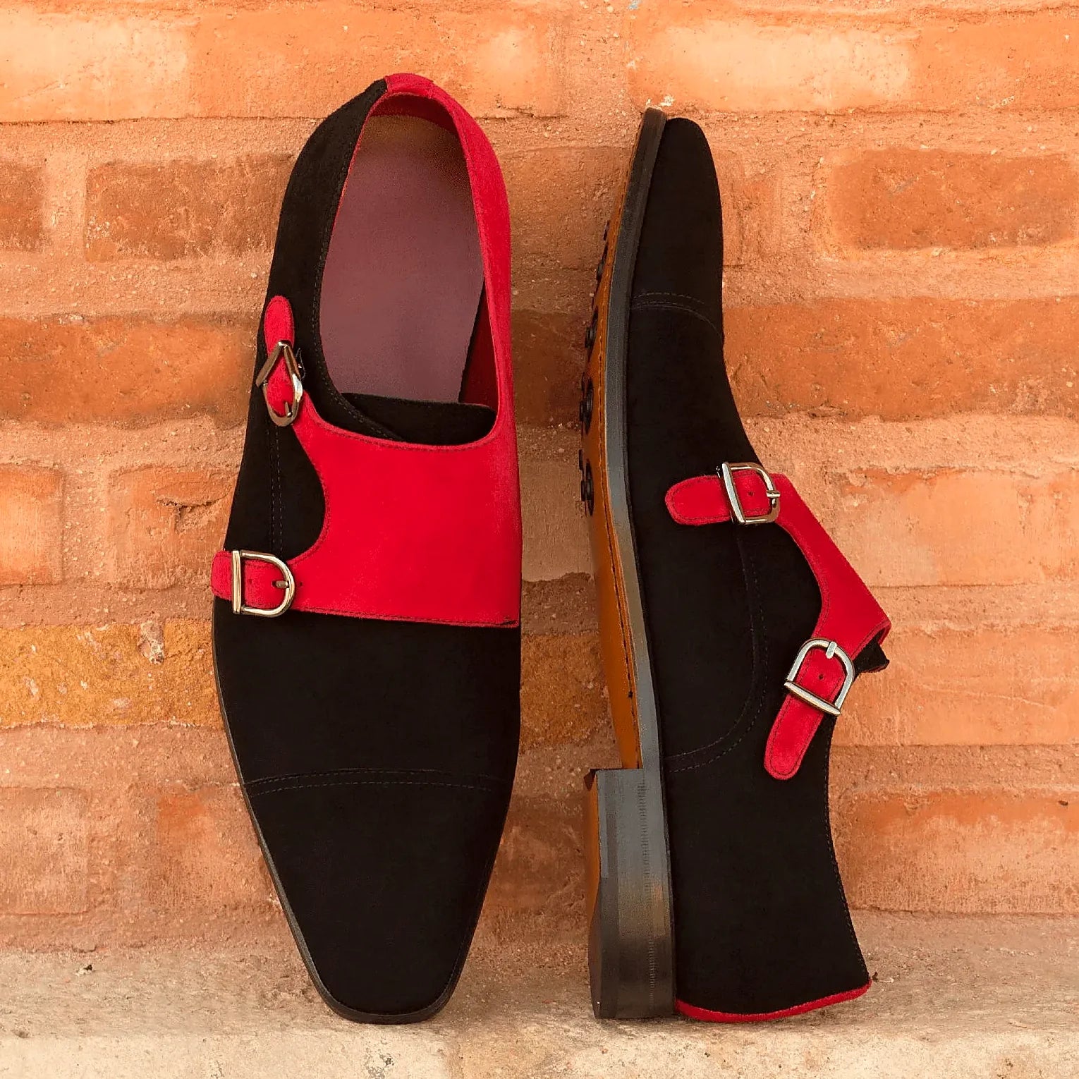 Slightly square toe on the Monti last