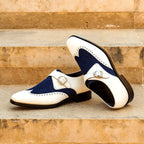 Slightly square toe on the Monti last