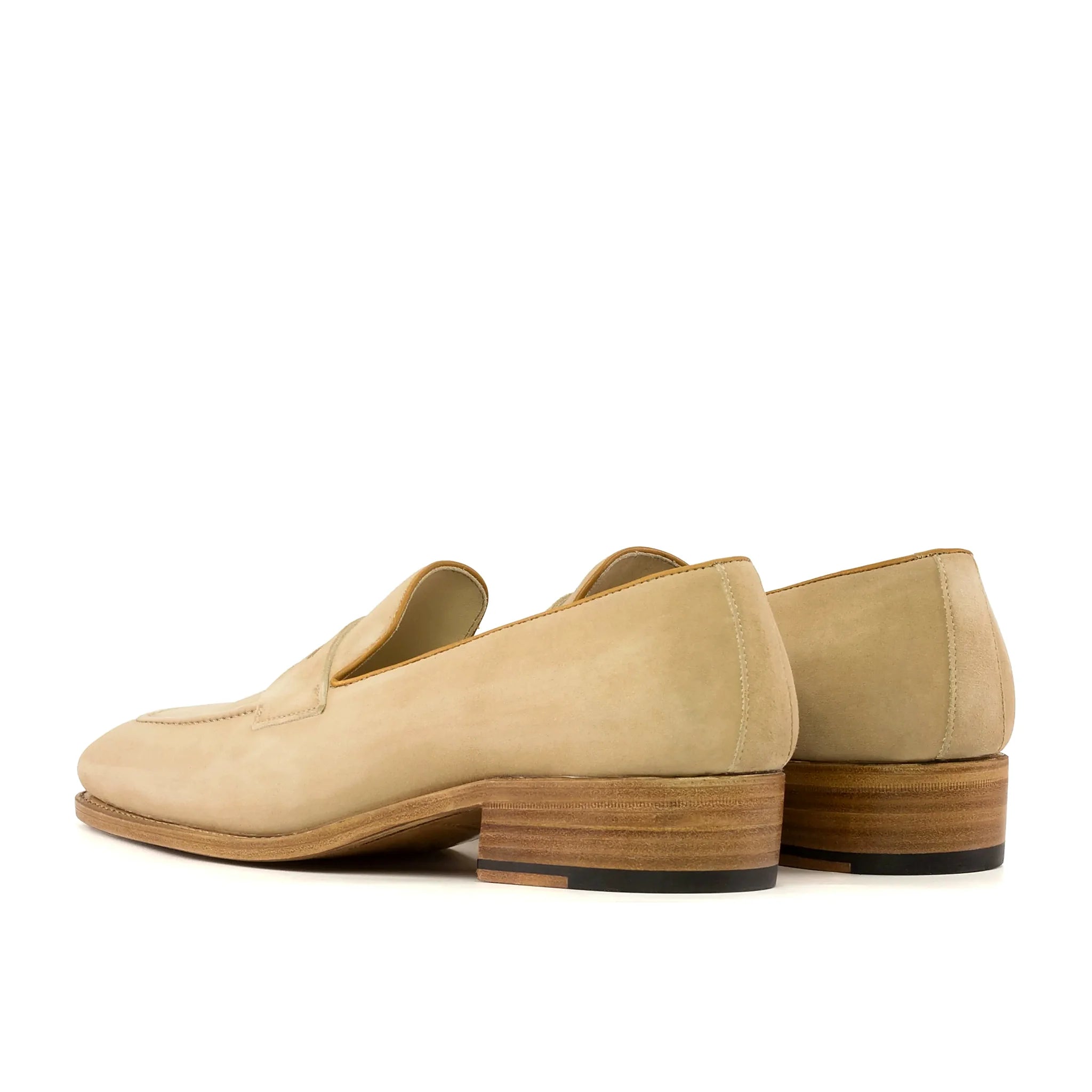 Camel kid suede beside the box calf
