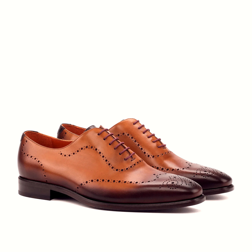 Dark brown painted calf on the wholecut