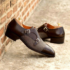 Chisel toe and cuban heel of the Belgravia last