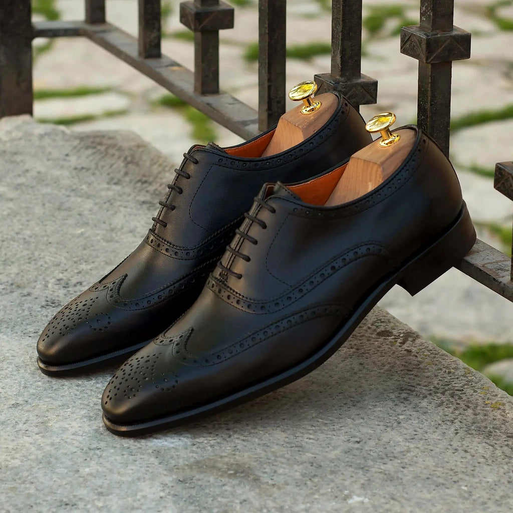 Black box calf upper without a second material