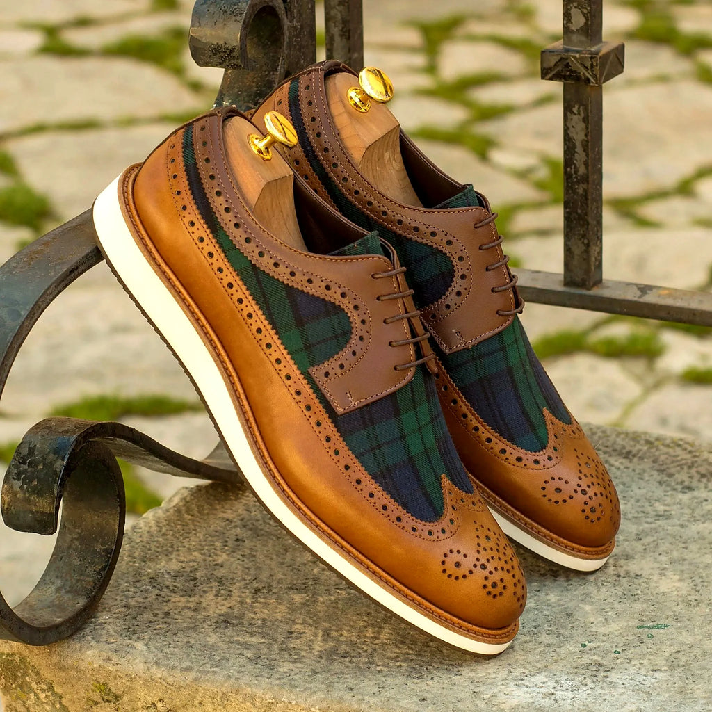Med and dark brown box calf quarters