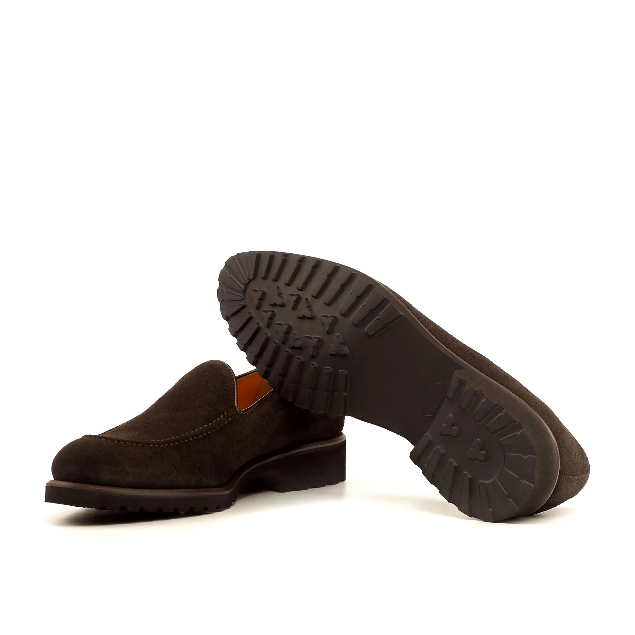 Commando sole under the loafer