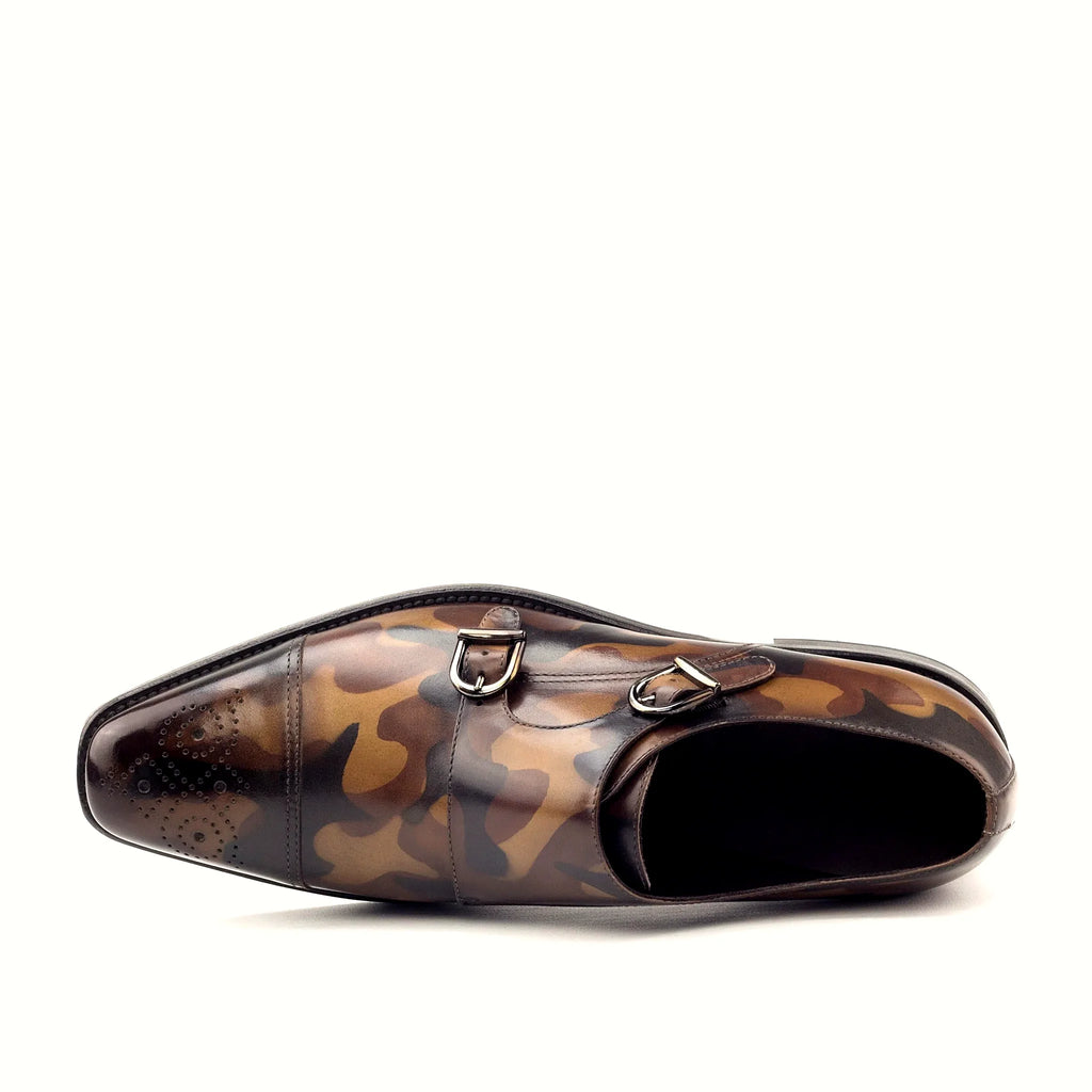 Leather sole with mountain rubber injections