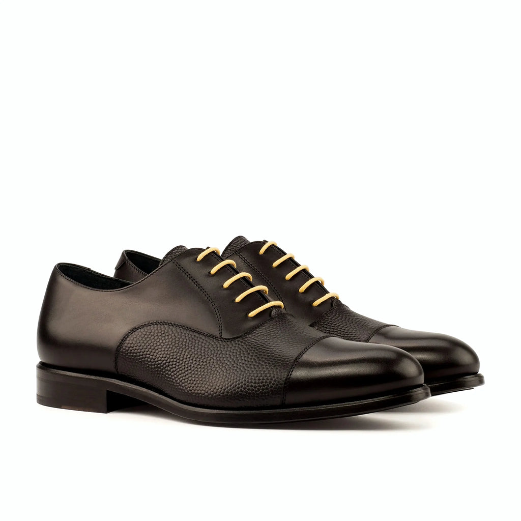 Black box calf on the oxford upper