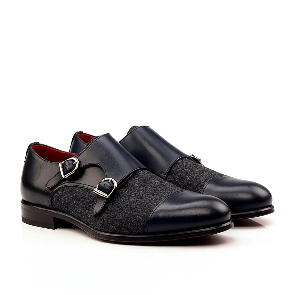 Dark grey flannel panel on the double monk