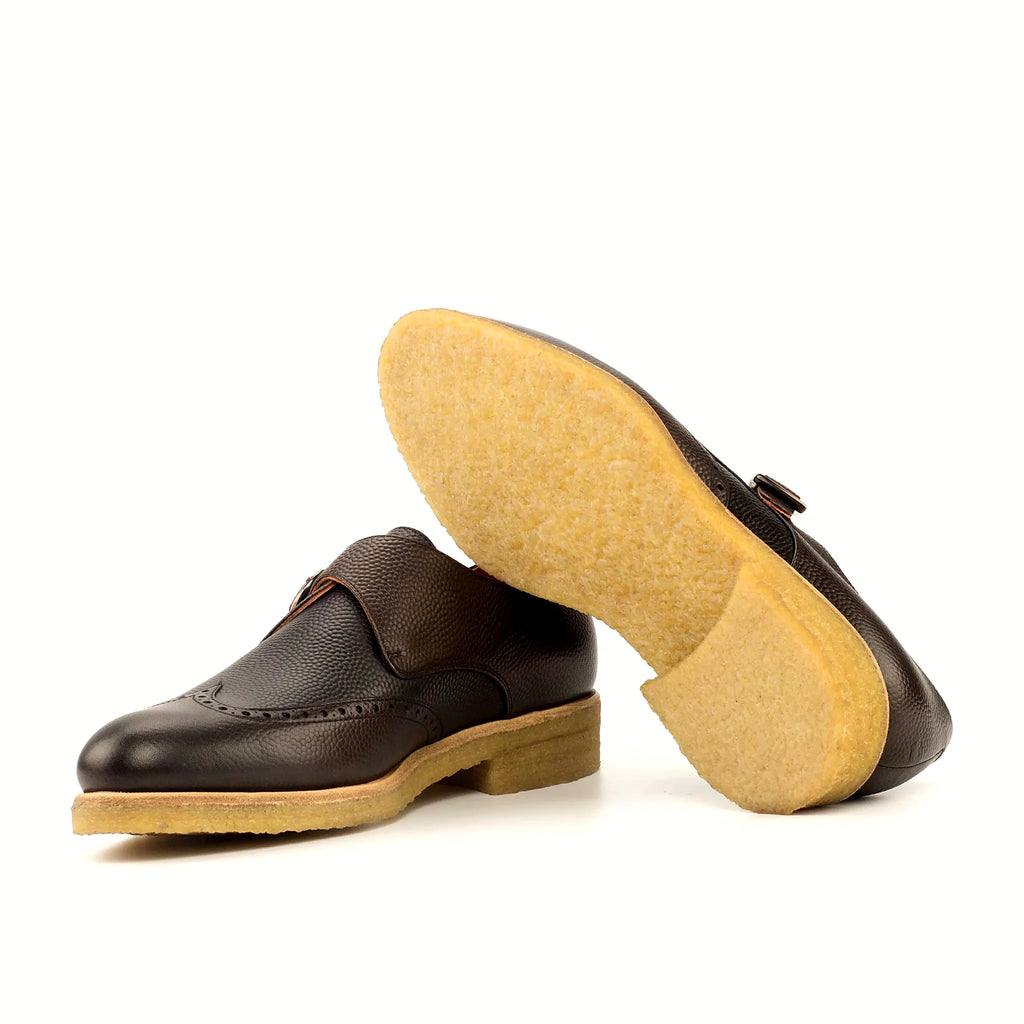 Crepe sole under the single monk