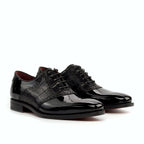 Croc embossed saddle across the lace area