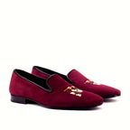 Wine suede slipper with nothing to fasten
